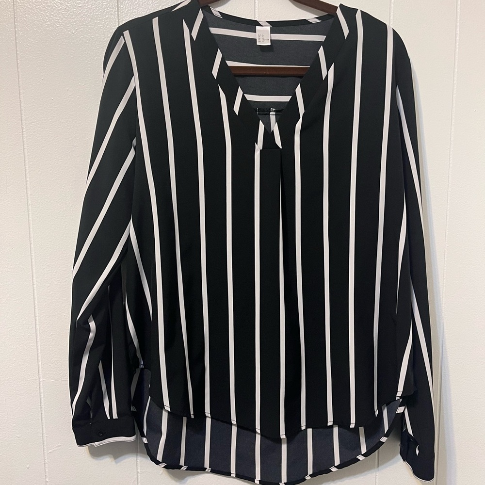 Work blouse worn once